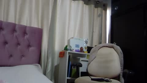 Snapshot of alia_lombardi chatting on December 2024 12:34:01 PM Alia Anjali online show from December 2024 12:34:01 PM