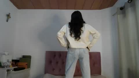 Snapshot of alia_lombardi chatting on February 2025 03:40:01 PM Alia Anjali online show from February 2025 03:40:01 PM