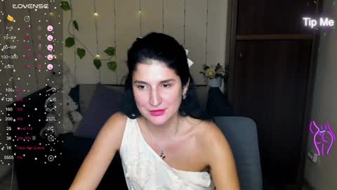 Alianna online show from January 2025 06:01:02 PM