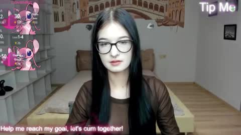 Alica online show from September 2025 11:25:01 AM