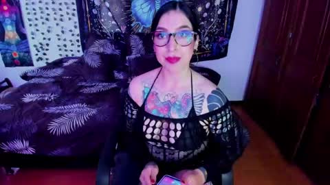 Snapshot of alice666f chatting on May 2026 02:46:01 PM ALiCE ROSE online show from May 2026 02:46:01 PM