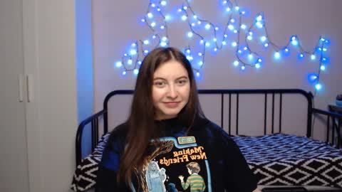 Snapshot of alice_________________________ chatting on December 2024 04:29:02 PM Alice online show from December 2024 04:29:02 PM