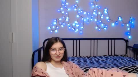 Snapshot of alice_________________________ chatting on December 2024 06:26:02 PM Alice online show from December 2024 06:26:02 PM