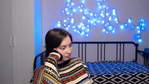 Snapshot of alice_________________________ chatting on December 2024 09:33:01 PM Alice online show from December 2024 09:33:01 PM