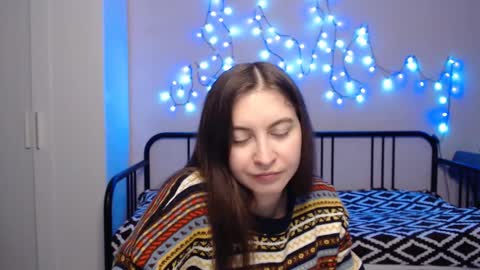 Snapshot of alice_________________________ chatting on December 2024 09:40:01 PM Alice online show from December 2024 09:40:01 PM