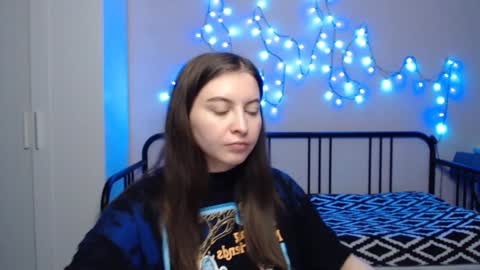 Snapshot of alice_________________________ chatting on January 2025 09:23:02 PM Alice online show from January 2025 09:23:02 PM