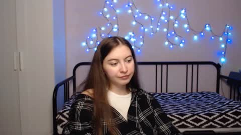 Snapshot of alice_________________________ chatting on January 2025 05:00:02 PM Alice online show from January 2025 05:00:02 PM