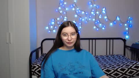 Snapshot of alice_________________________ chatting on January 2025 04:30:02 PM Alice online show from January 2025 04:30:02 PM