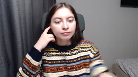 Snapshot of alice_________________________ chatting on February 2025 09:15:02 PM Alice online show from February 2025 09:15:02 PM