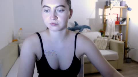 Alice online show from November 2025 08:16:01 PM