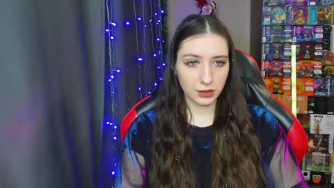 Snapshot of alice_bailey chatting on December 2024 04:27:01 PM Alice online show from December 2024 04:27:01 PM