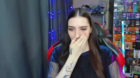 Snapshot of alice_bailey chatting on March 2025 04:11:02 PM Alice online show from March 2025 04:11:02 PM