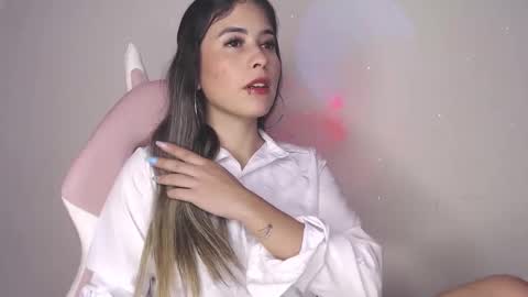 alice_cespedes online show from October 2025 10:11:01 PM