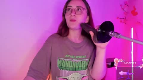 Mey online show from September 2025 03:55:02 AM