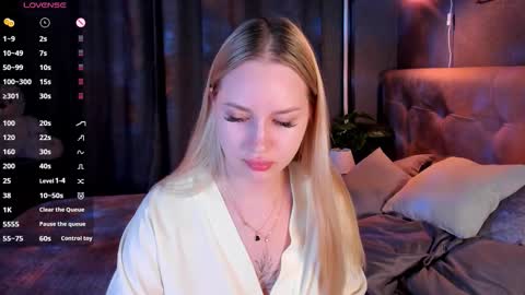 Alice online show from September 2025 11:31:02 PM