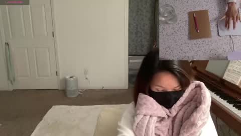 Alice Lee online show from April 2026 11:43:01 PM