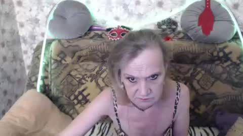 Snapshot of alice_longstocking chatting on July 2026 02:35:02 AM alice longstocking online show from July 2026 02:35:02 AM