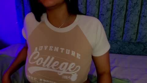 Snapshot of alice_martinez_ chatting on December 2024 04:18:01 AM alice and amber online show from December 2024 04:18:01 AM