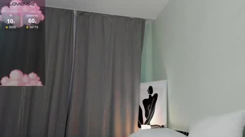 Snapshot of alice_miiiller chatting on March 2025 07:06:02 PM Alice online show from March 2025 07:06:02 PM