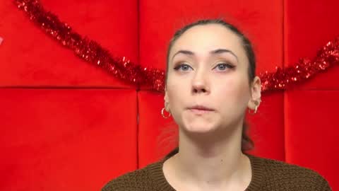 Snapshot of alice_munro chatting on December 2024 10:14:02 PM AliceMunro online show from December 2024 10:14:02 PM