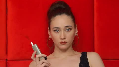 Snapshot of alice_munro chatting on January 2025 01:10:01 AM AliceMunro online show from January 2025 01:10:01 AM