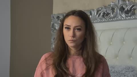 Snapshot of alice_munro chatting on November 2025 05:12:02 PM AliceMunro online show from November 2025 05:12:02 PM