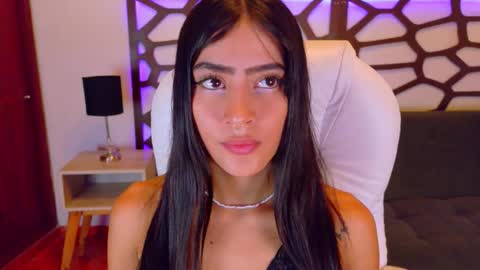 alice_rous21 online show from November 2025 01:21:02 PM