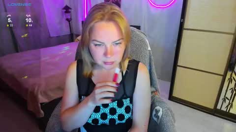 Alice online show from September 2025 02:52:01 PM