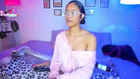 alice_simmons online show from February 2026 01:00:02 PM