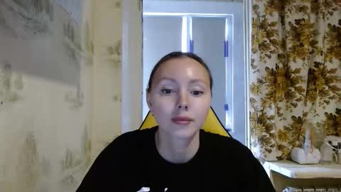 Alice smiles online show from April 2026 11:57:02 AM