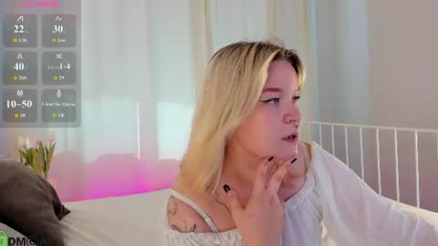 Snapshot of alice_suun chatting on July 2026 08:32:02 AM Alice at the end of my broadcast I whom when will I be online again gtm7 online show from July 2026 08:32:02 AM