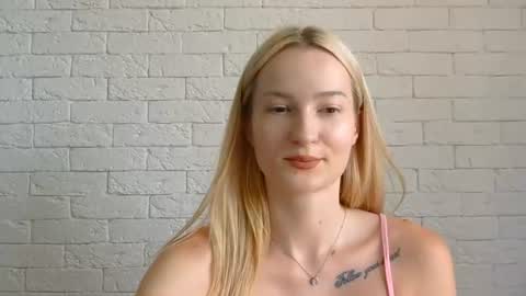 Snapshot of alice_sweet_01 chatting on June 2026 01:01:02 PM Alice online show from June 2026 01:01:02 PM