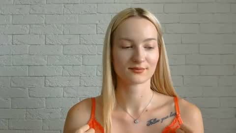 Snapshot of alice_sweet_01 chatting on July 2026 11:57:01 AM Alice online show from July 2026 11:57:01 AM