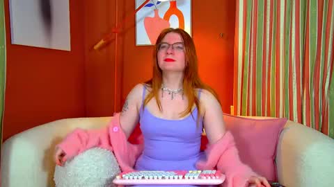 Snapshot of aliceallisons chatting on September 2025 07:06:02 PM Alice online show from September 2025 07:06:02 PM