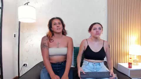 Snapshot of aliceandsia chatting on June 2026 08:02:01 PM Alice and Asia online show from June 2026 08:02:01 PM