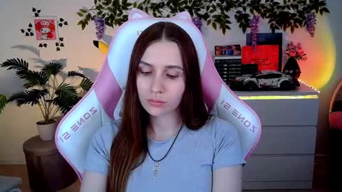 alicecharmy online show from May 2026 04:03:02 PM