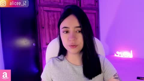 Aliceee  ..   97YP9VWGZHrefnav wishlist lists 1 online show from February 2025 06:04:02 PM