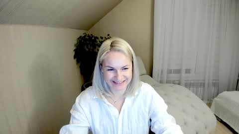 Alicee online show from December 2024 11:12:02 PM