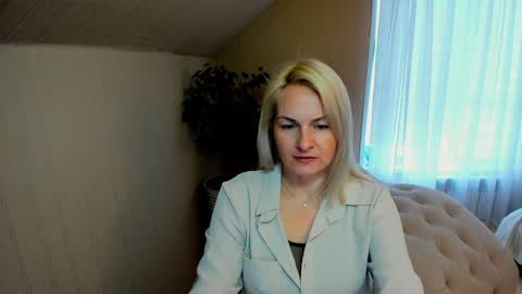 Alicee online show from December 2024 10:13:02 AM