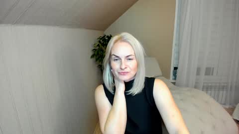 Alicee online show from December 2024 07:57:01 PM