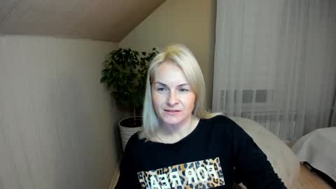 Alicee online show from January 2025 06:03:02 PM