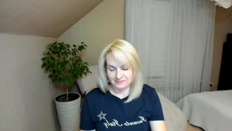 Alicee online show from January 2025 07:42:01 PM