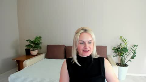 Alicee online show from January 2025 09:13:02 AM