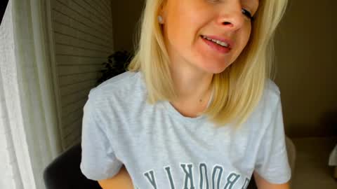 Alicee online show from February 2025 07:51:02 AM