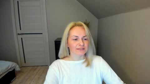 Alicee online show from February 2025 02:04:01 PM