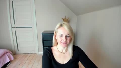 Alicee online show from March 2025 09:33:02 AM