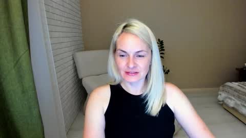 Alicee online show from September 2025 07:48:02 PM