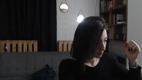 alicee_logan_ online show from February 2025 01:43:01 AM