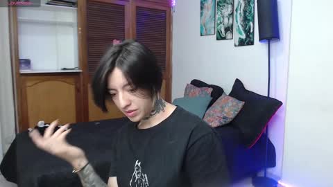 alicee_logan_ online show from September 2025 03:21:01 AM