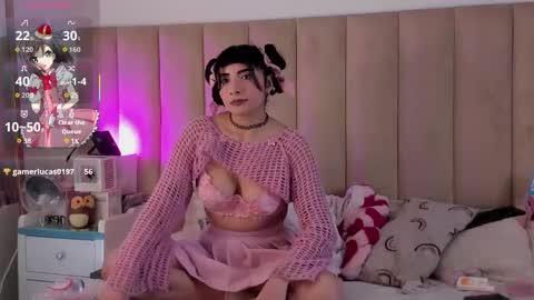 Snapshot of alicee_m00n chatting on September 2025 06:57:02 AM Alice online show from September 2025 06:57:02 AM